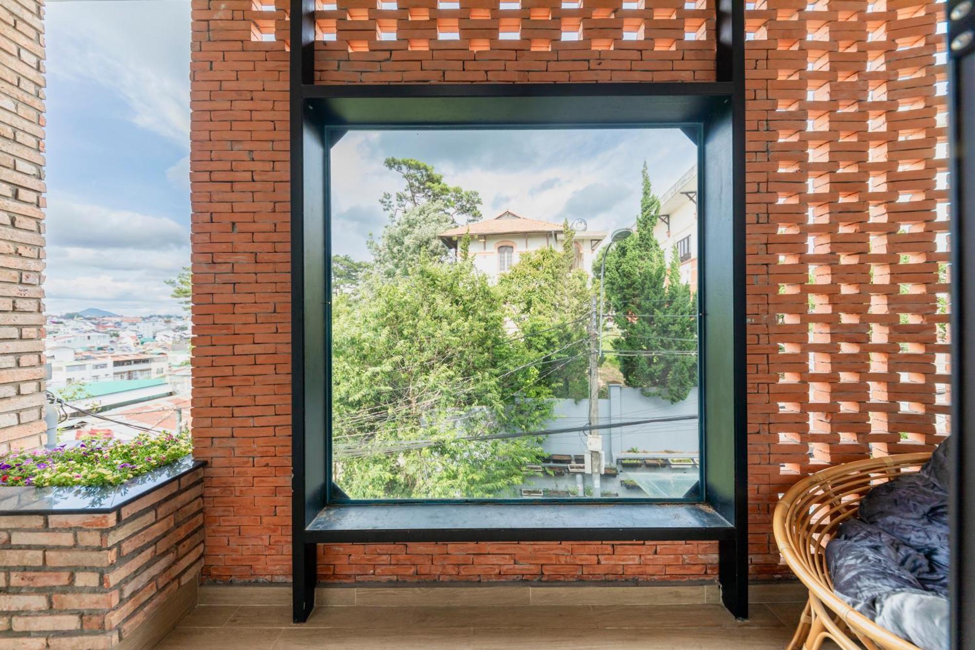 The Brick Home Dalat Buitenkant foto